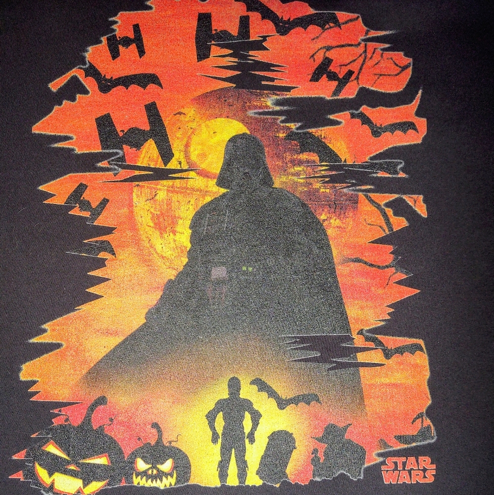 ‼️3 for $25 - STAR WARS Halloween Mash Up Tee..🔥🦴⭐🪐